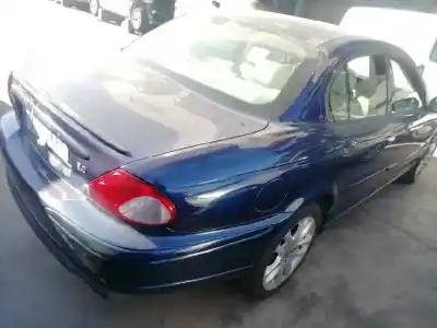 Здавання транспортного засобу jaguar x-type 3.0 v6 executive року 2001 потужний wb
