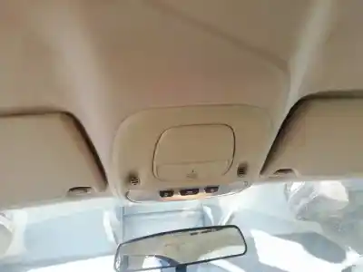 Здавання транспортного засобу jaguar x-type 3.0 v6 executive року 2001 потужний wb