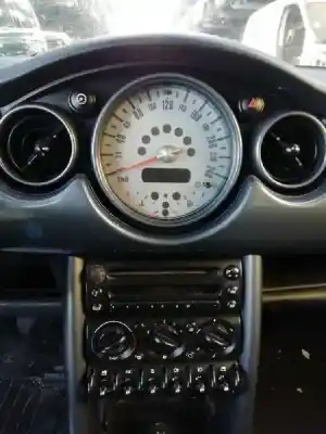 Veículo de Sucata mini mini (r50,r53) one do ano 2006 alimentado w10b16a g