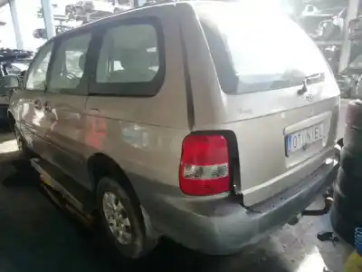Sloopvoertuig kia carnival ii (gq) 2.9 crdi van het jaar 2004 aangedreven j3
