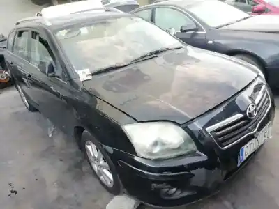 Veículo de Sucata toyota avensis (_t25_) 2.0 d-4d (adt250_) do ano 2006 alimentado 1adftv