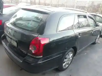 Veículo de Sucata toyota avensis (_t25_) 2.0 d-4d (adt250_) do ano 2006 alimentado 1adftv