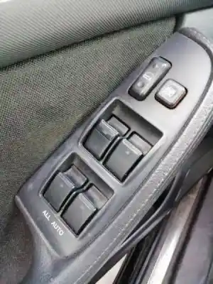 Veículo de Sucata toyota avensis (_t25_) 2.0 d-4d (adt250_) do ano 2006 alimentado 1adftv