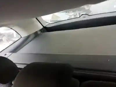 Veículo de Sucata toyota avensis (_t25_) 2.0 d-4d (adt250_) do ano 2006 alimentado 1adftv