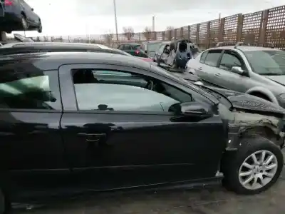 Здавання транспортного засобу opel astra gtc enjoy року 2005 потужний z14xep