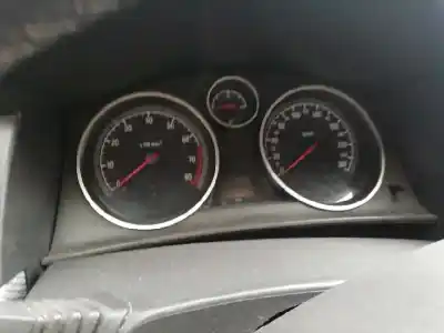 Здавання транспортного засобу opel astra gtc enjoy року 2005 потужний z14xep