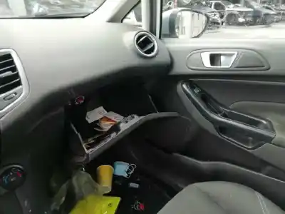 Здавання транспортного засобу ford                                               fiesta (ccn)                                                                                                                                                                                                                                               ambiente року 2014 потужний ugjc