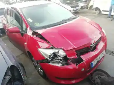 Veículo de Sucata toyota auris active do ano 2008 alimentado 1ndtv