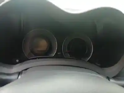 Veículo de Sucata toyota auris active do ano 2008 alimentado 1ndtv