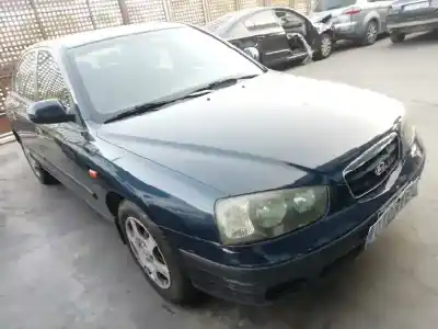 Veicolo di demolizione hyundai elantra (xd) 2.0 crdi comfort dell'anno 2003 alimentato d4ea
