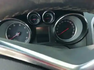 Здавання транспортного засобу opel astra j lim. selective року 2014 потужний a17dts
