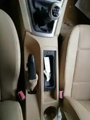 Veículo de Sucata bmw x3 (e83) 2.0d do ano 2006 alimentado 204d4