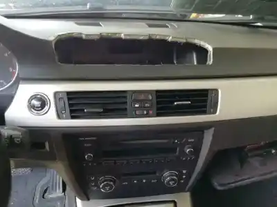 Veículo de Sucata bmw serie 3 coupe (e92) e92 coupé 320d do ano 2010 alimentado n47d20c