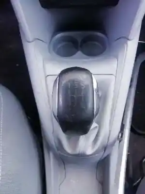 Vehicul casat peugeot 208 allure al anului 2012 alimentat 5fs