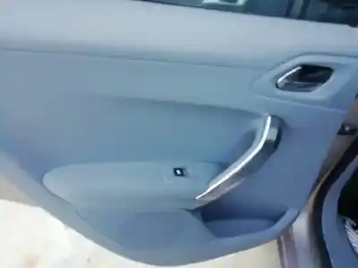 Vehicul casat peugeot 208 allure al anului 2012 alimentat 5fs