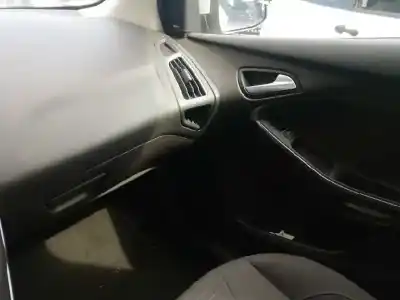 Veicolo di demolizione ford focus lim. trend dell'anno 2016 alimentato xwda