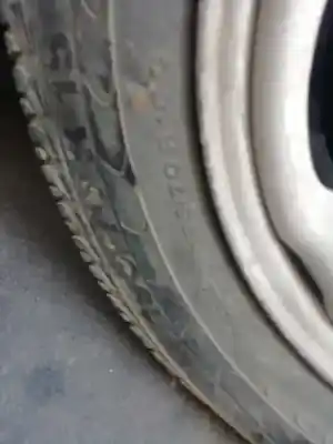 Veicolo di demolizione nissan pick-up (d22) 2.5 diesel dell'anno 2001 alimentato td25