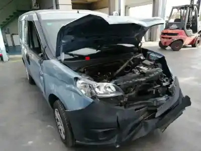 Veículo de Sucata fiat doblo cargo basis kasten do ano 2015 alimentado 263a2000