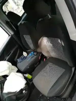 Veículo de Sucata fiat doblo cargo basis kasten do ano 2015 alimentado 263a2000