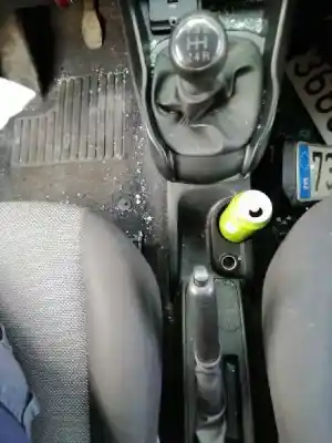 Veículo de Sucata fiat doblo cargo basis kasten do ano 2015 alimentado 263a2000