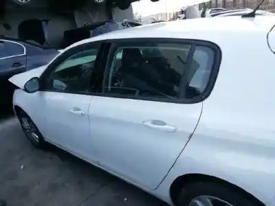 Sloopvoertuig peugeot 308 business line 130 van het jaar 2018 aangedreven yh01