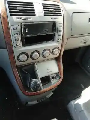 Scrapping Vehicle kia carnival ii 2.9 cdri ex of the year 2002 powered j3