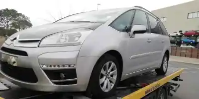 Vehículo de desguace citroen c4 grand picasso 1.6 hdi fap del año 2011 con motor 9hr