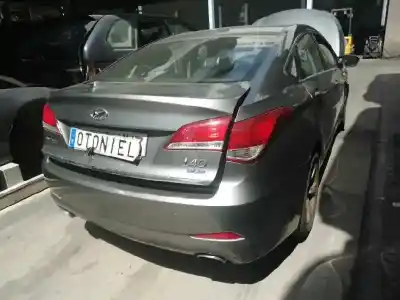 Sloopvoertuig hyundai i40 premium van het jaar 2012 aangedreven d4fd