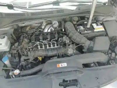 Sloopvoertuig hyundai i40 premium van het jaar 2012 aangedreven d4fd