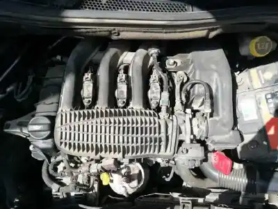 Veicolo di demolizione peugeot 208 style dell'anno 2016 alimentato hm01