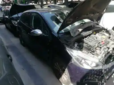 Veicolo di demolizione peugeot 208 style dell'anno 2016 alimentato hm01