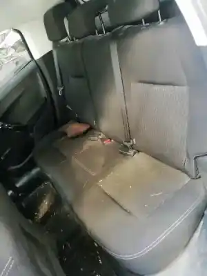 Veicolo di demolizione peugeot 208 style dell'anno 2016 alimentato hm01