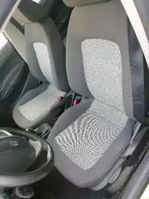 Vehicul casat seat ibiza (6j5) stylance / style al anului 2008 alimentat bls