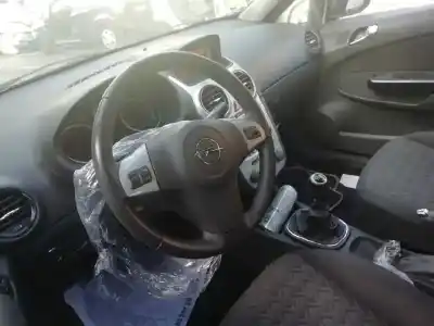 Verschrottungsfahrzeug opel corsa d color edition des jahres 2013 angetrieben a13dte