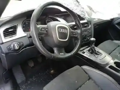 Veículo de Sucata audi a5 coupe (8t) 2.0 tdi do ano 2011 alimentado caha