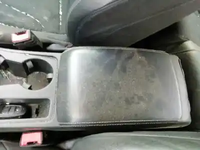 Veículo de Sucata audi a5 coupe (8t) 2.0 tdi do ano 2011 alimentado caha