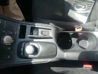 Scrapping Vehicle lexus ct 200h of the year 2017 powered 2zr