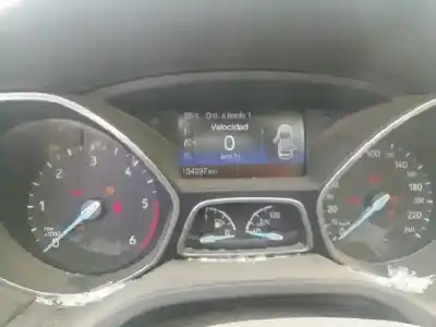 Veicolo di demolizione ford focus lim. business dell'anno 2018 alimentato xwda