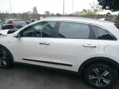 Scrapping Vehicle kia niro drive of the year 2019 powered g4le
