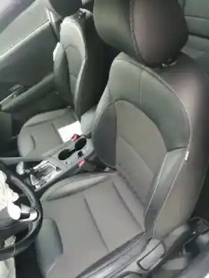 Scrapping Vehicle kia niro drive of the year 2019 powered g4le