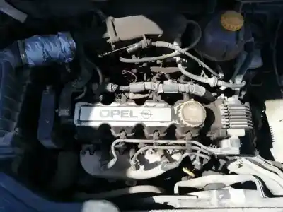 Здавання транспортного засобу opel corsa b swing року 1993 потужний c14se