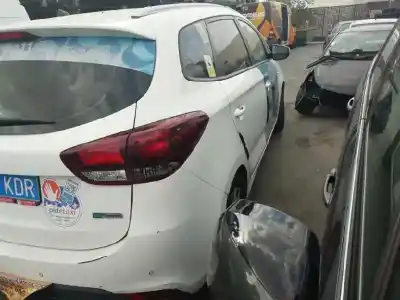 Veículo de Sucata kia carens ( ) 1.7 crdi cat do ano 2017 alimentado d4fd