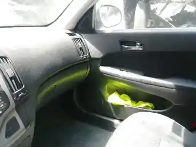 Veicolo di demolizione hyundai i30 (gd) classic dell'anno 2009 alimentato d4fb