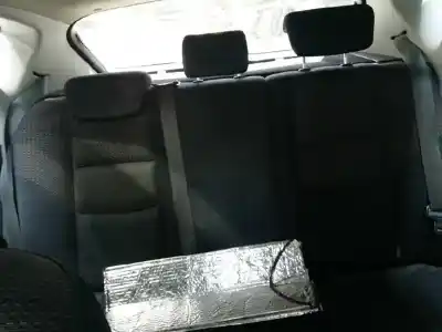 Veicolo di demolizione hyundai i30 (gd) classic dell'anno 2009 alimentato d4fb