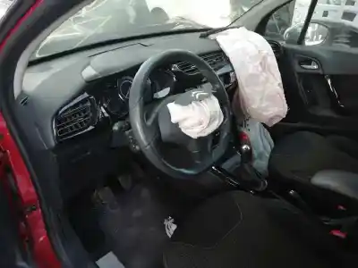 Veículo de Sucata citroen c3 collection do ano 2012 alimentado 8f01 8fp