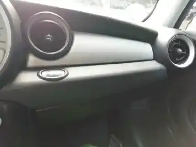 Veículo de Sucata bmw mini (r56) cooper do ano 2009 alimentado n12b16a