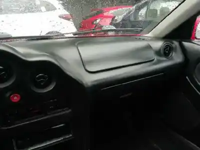 Здавання транспортного засобу mazda mx-3 (ec) 1.6 16v року 1998 потужний b6