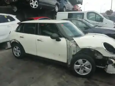 Здавання транспортного засобу mini mini (f56) one d року 2018 потужний b37c15a