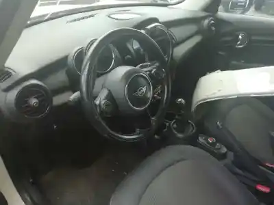 Здавання транспортного засобу mini mini (f56) one d року 2018 потужний b37c15a