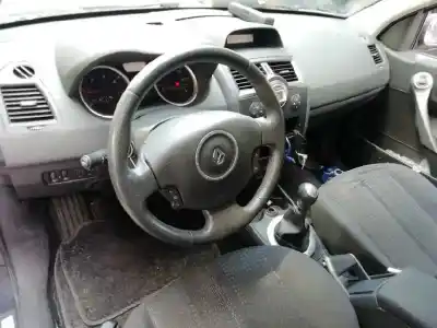 Veicolo di demolizione renault megane ii berlina 5p 1.5 dci diesel dell'anno 2008 alimentato k9k p7
